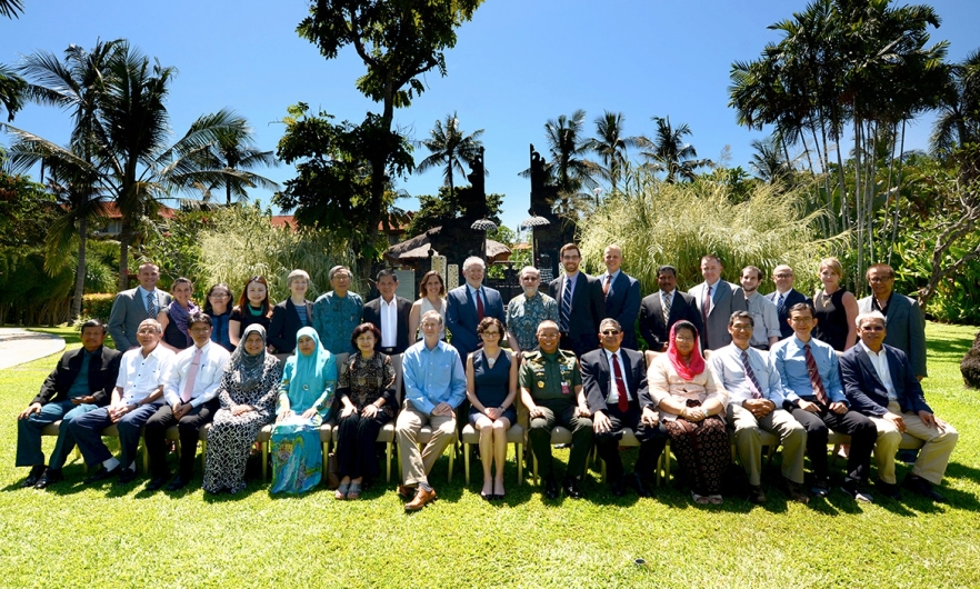Multilateral dialogue participants
